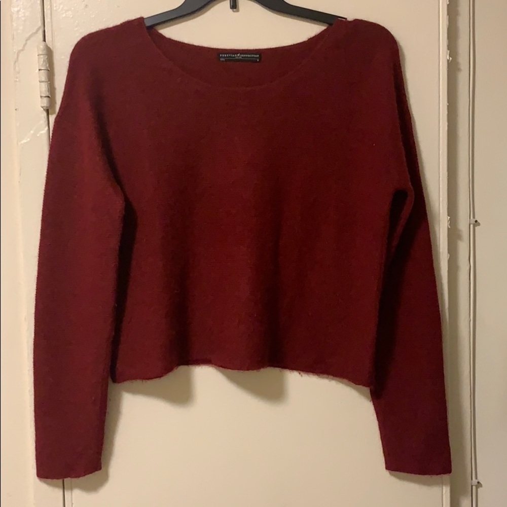 Studio pullover